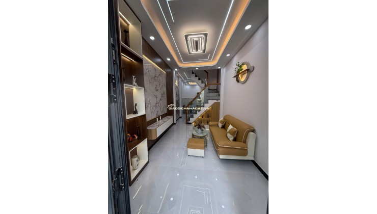 NHÀ BÁN, ĐẸP LUNG LINH, 3TẦNG, HẺM 4m, MỄ CỐC P15Q8, Dtsd 136m2, NHỈNH 4ty